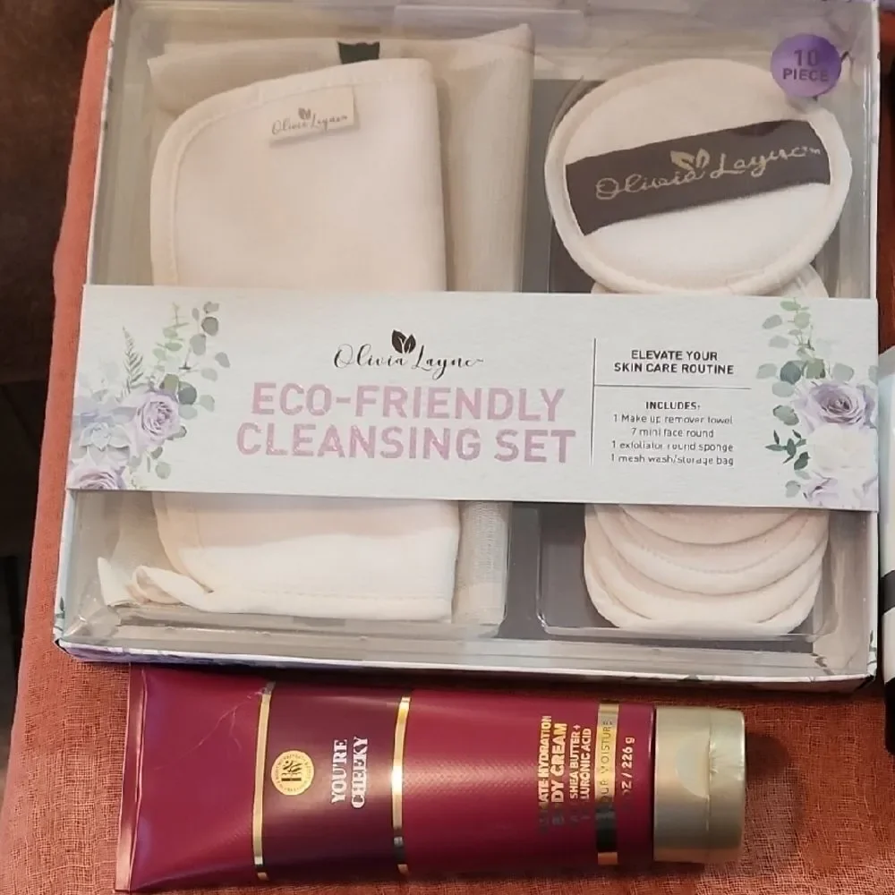 Rag Wear Bag With Origins Multi-Masker Set with Spa Day Extras